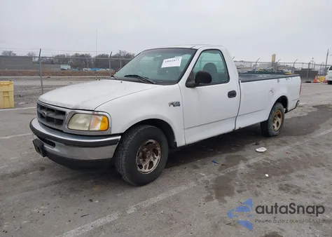 1998 Ford F-150 Standard/Xl/Xlt из США, поврежденный, VIN 1FTZF1722WKB36680